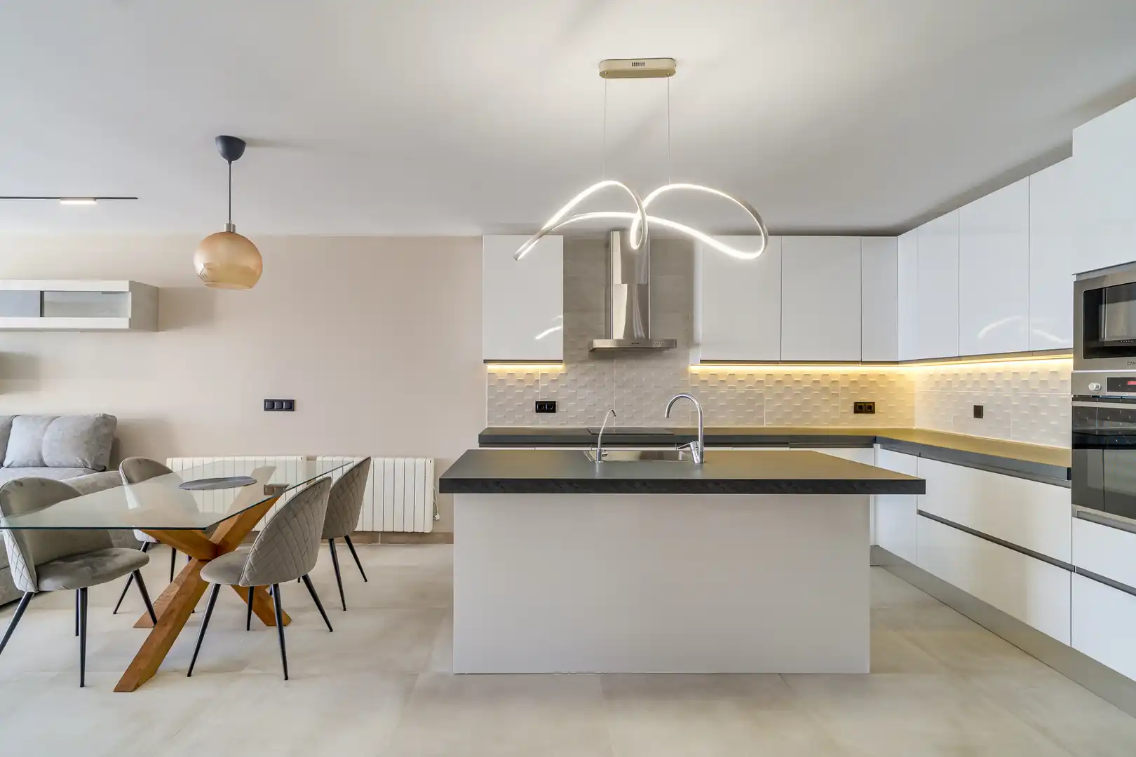 Kitchen of Flat for sale in Sitges  with Heating, Terrace and Storage room