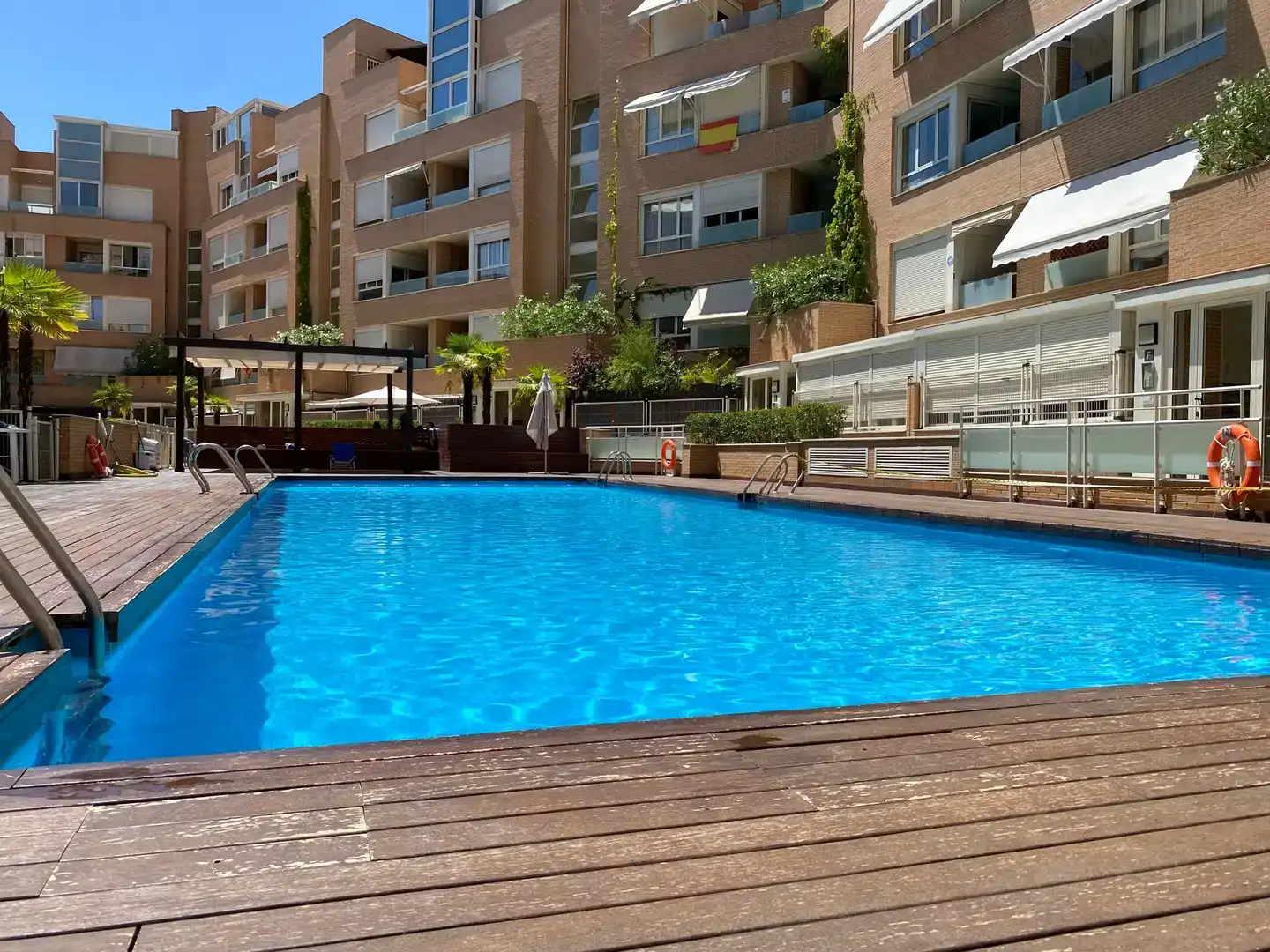 Piscina de Àtic en venda en La Moraleja amb Aire condicionat, Jardí privat i Parquet