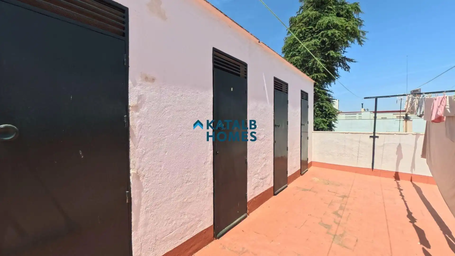 Vista exterior de Planta baja en venta en Sevilla con Terraza