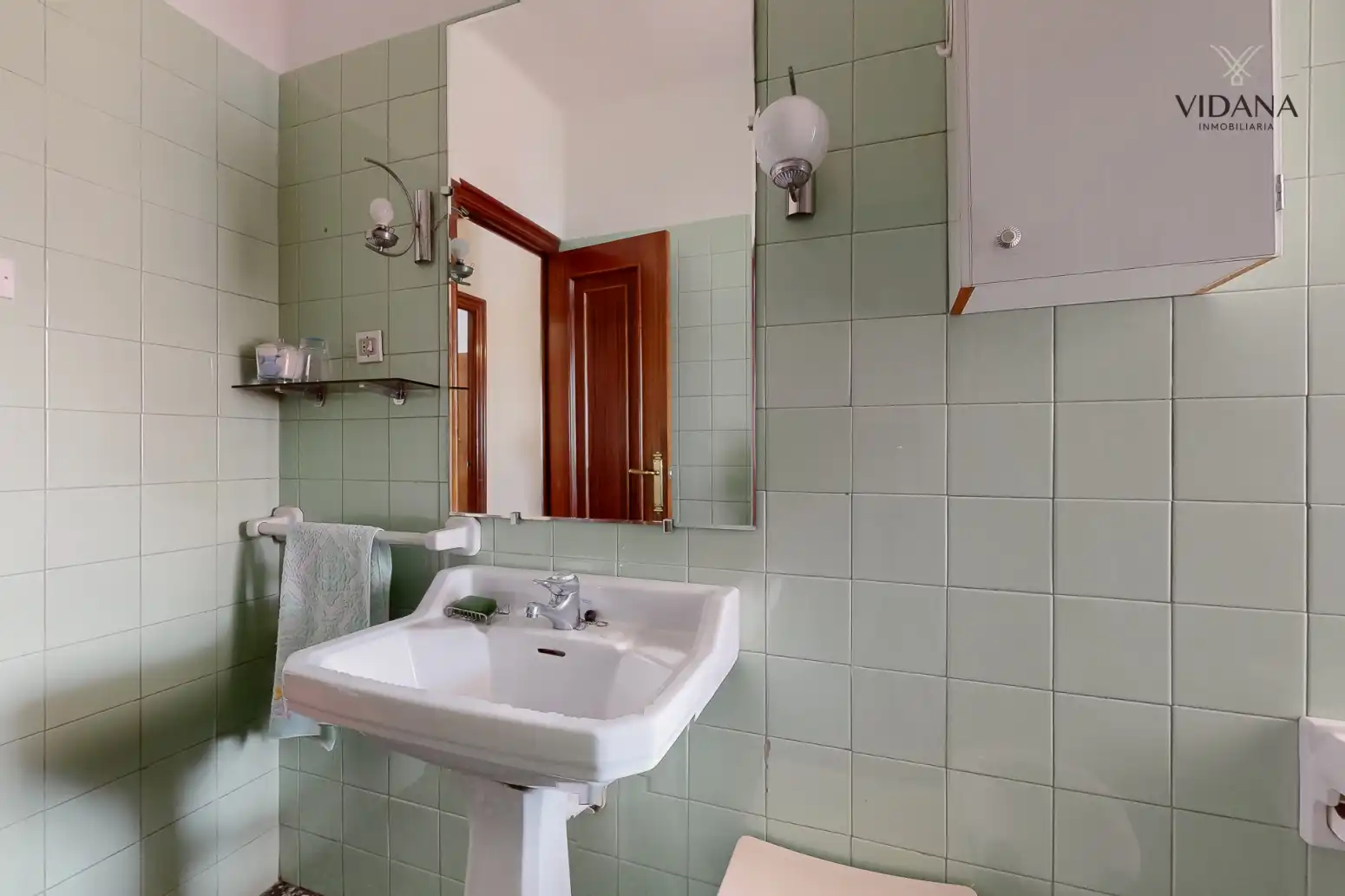 Baño de Piso en venta en  Pamplona / Iruña con Calefacción, Parquet y Terraza