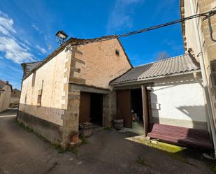 Vista exterior de Finca rústica en venda en Jaca amb Jardí privat, Terrassa i Traster