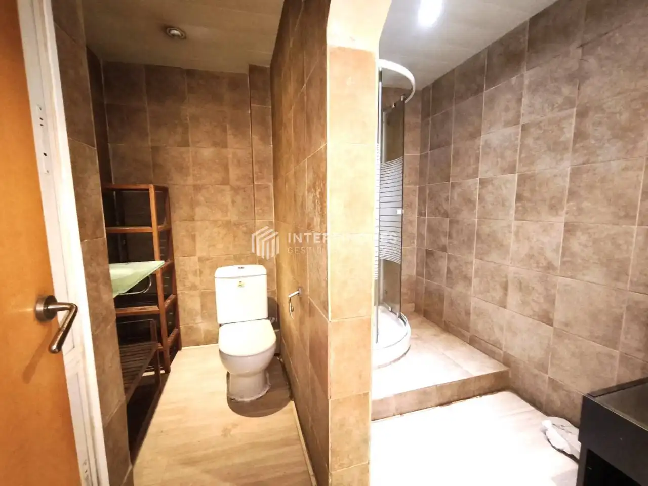 Badezimmer von Wohnung zum Verkauf in Badalona