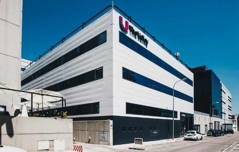 Vista exterior de Oficina de lloguer en  Madrid Capital amb Aire condicionat, Calefacció i Terrassa