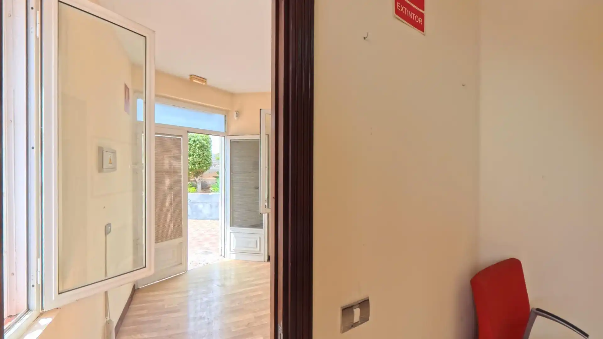 Business premises to rent in Calle BENEHARO, imagen 28