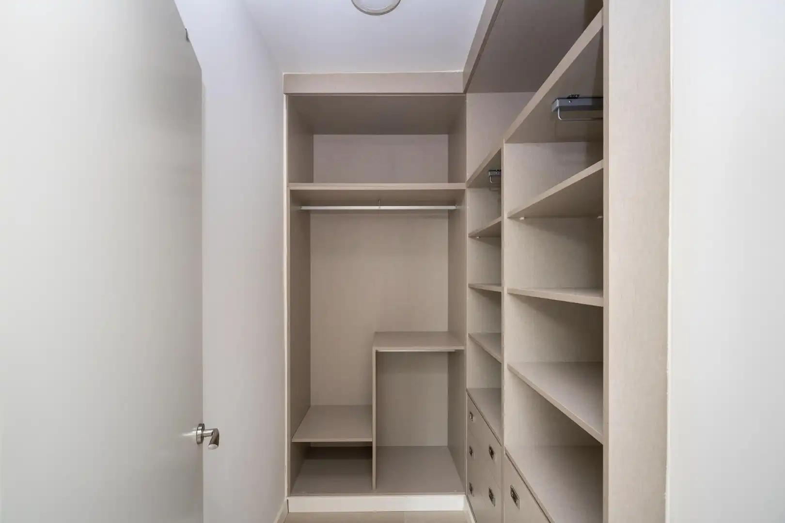 Piso con ascensor en venta en Calle Pedro Antonio de Alarcón 24, imagen 13