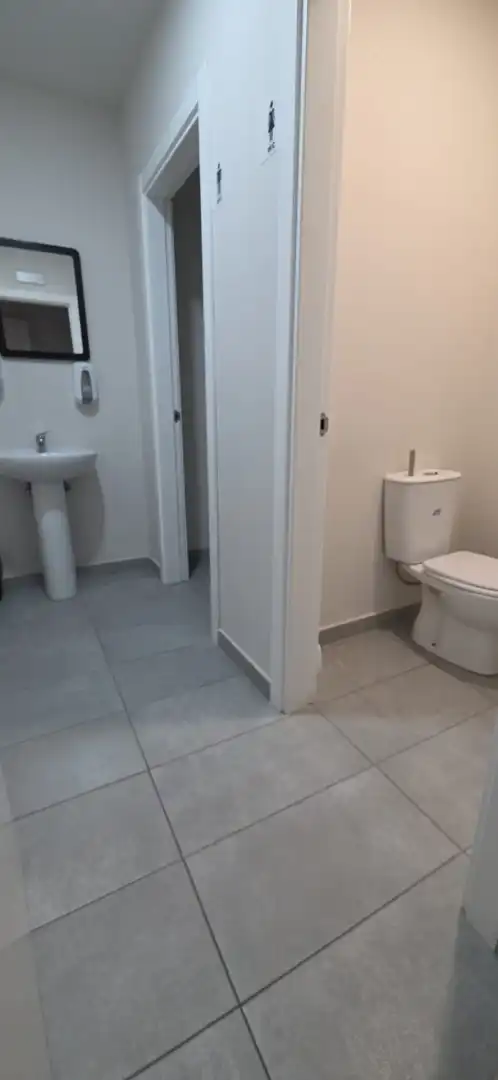 Badezimmer von Wohnung zum Verkauf in Seseña mit Klimaanlage, Heizung und Parkett