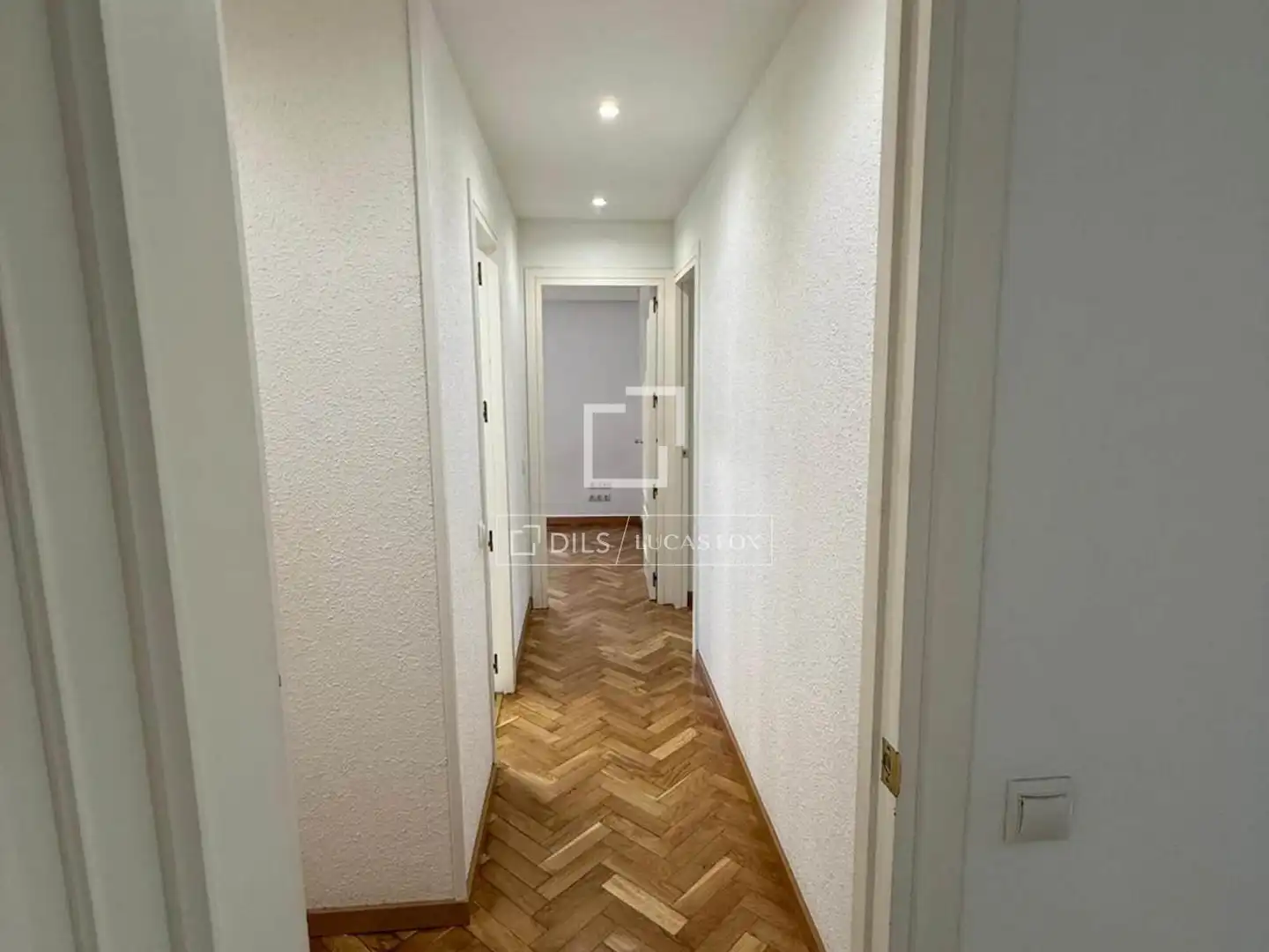 Flat for rent in Madrid  with Air Conditioner, Heating and Private garden