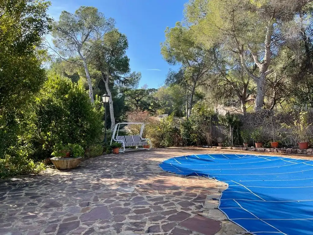 Schwimmbecken von Haus oder Chalet zum Verkauf in Náquera mit Klimaanlage, Heizung und Privatgarten