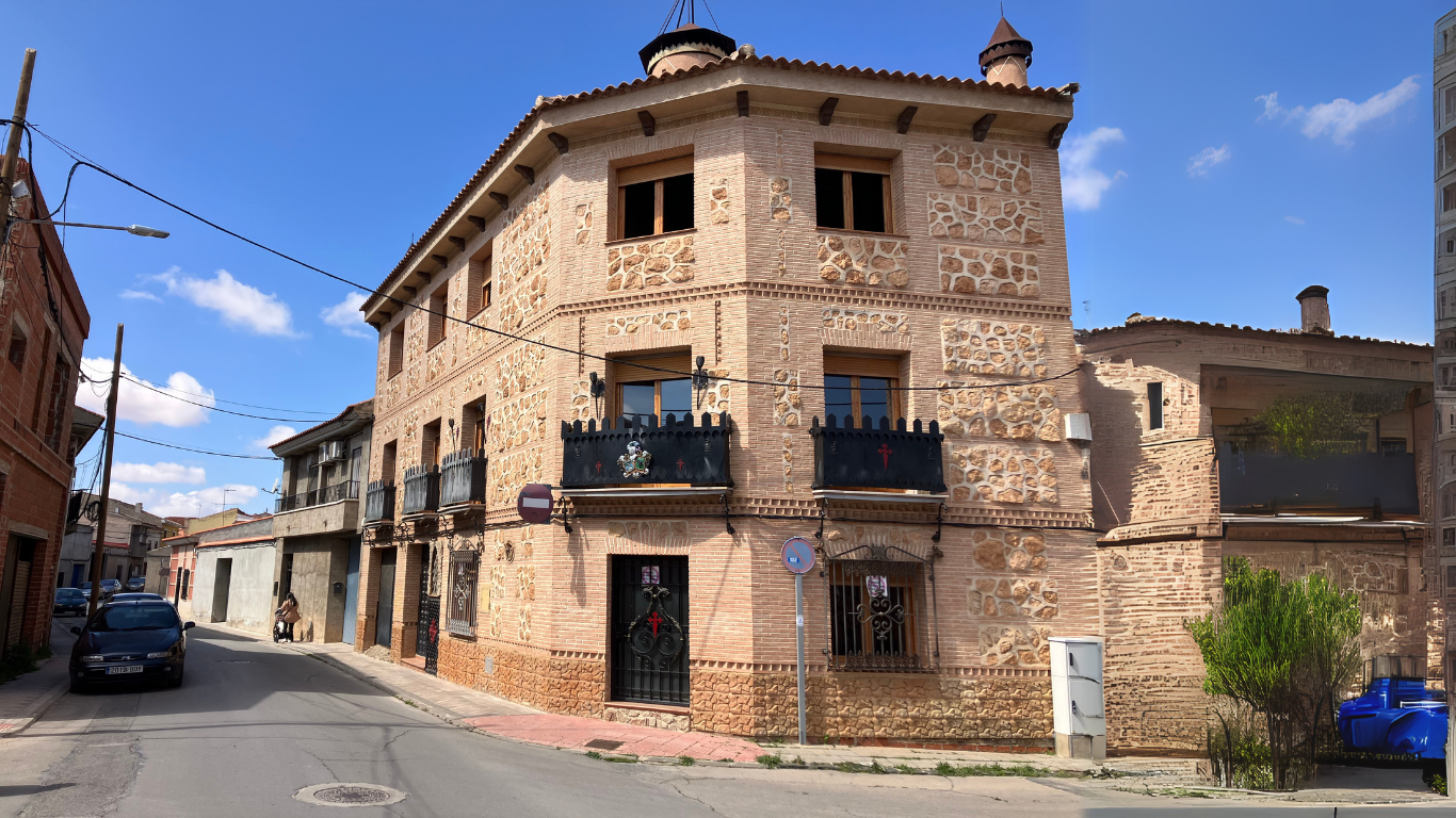 Vista exterior de Casa o chalet en venta en La Solana   con Balcón