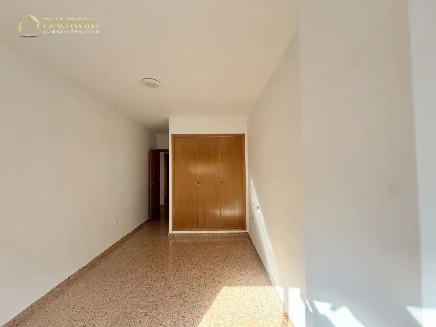 Flat for sale in Casc Urbà