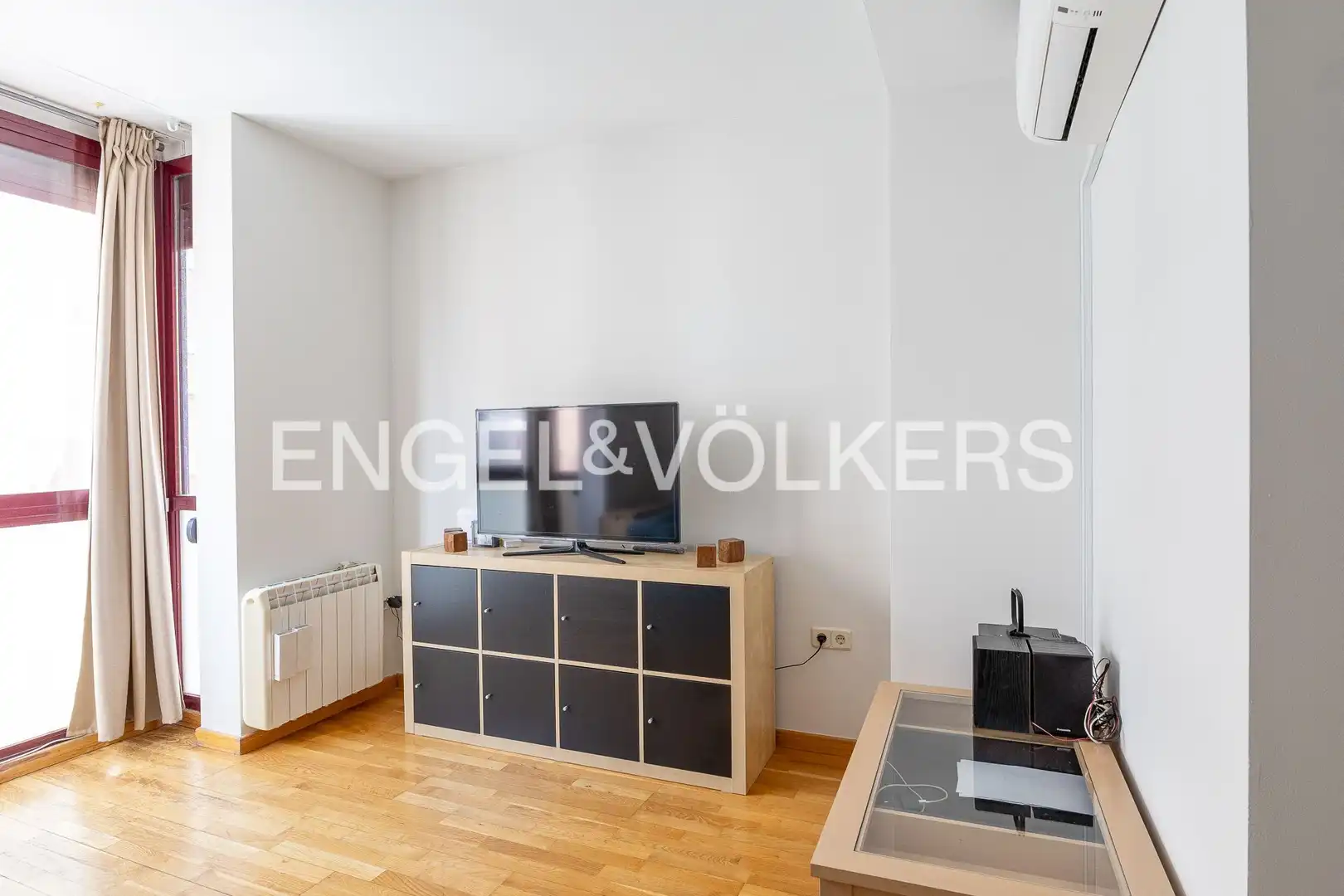 Sala de estar de Piso en venta en Madrid con Aire acondicionado, Calefacción y Amueblado