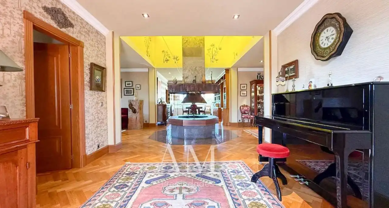 Casa o xalet en venda en Vigo  amb Calefacció, Jardí privat i Terrassa