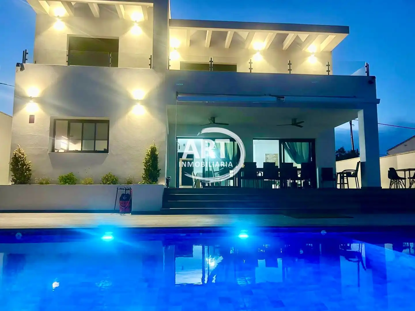 Swimming pool of Houses for sale in San Antonio de Benagéber  with Air Conditioner, Heating and Private garden