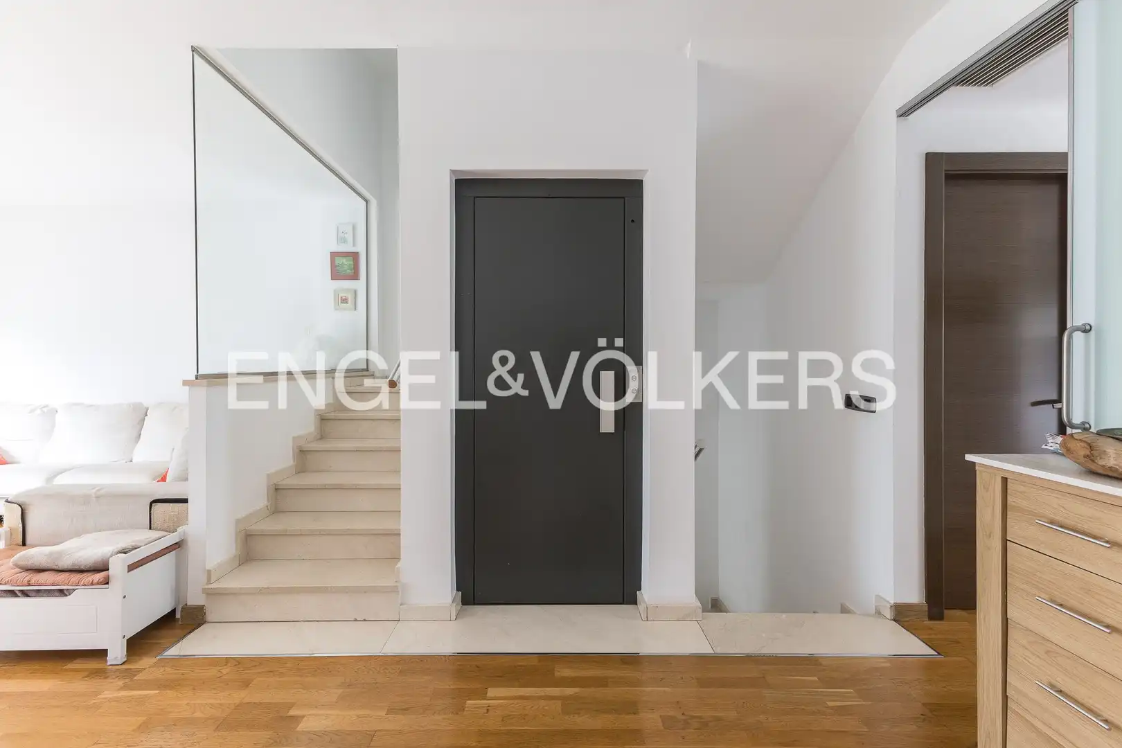 Casa adosada en venta en Barcelona con Aire acondicionado, Calefacción y Jardín privado