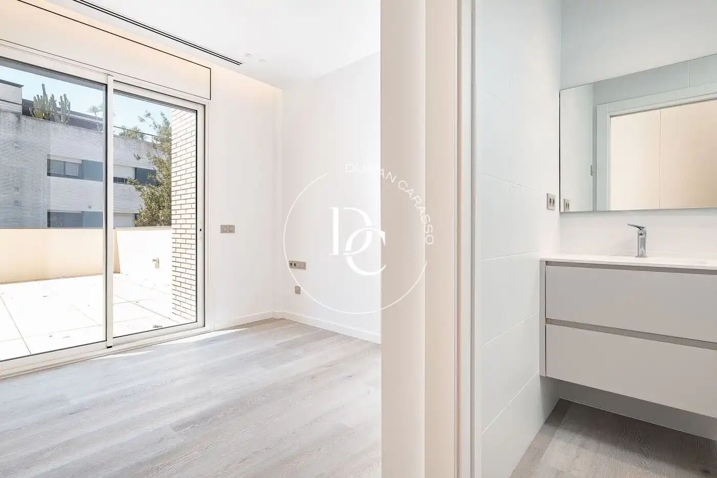 Flat for rent in Carrer d'Enric Morera, Can Girona - Terramar - Vinyet