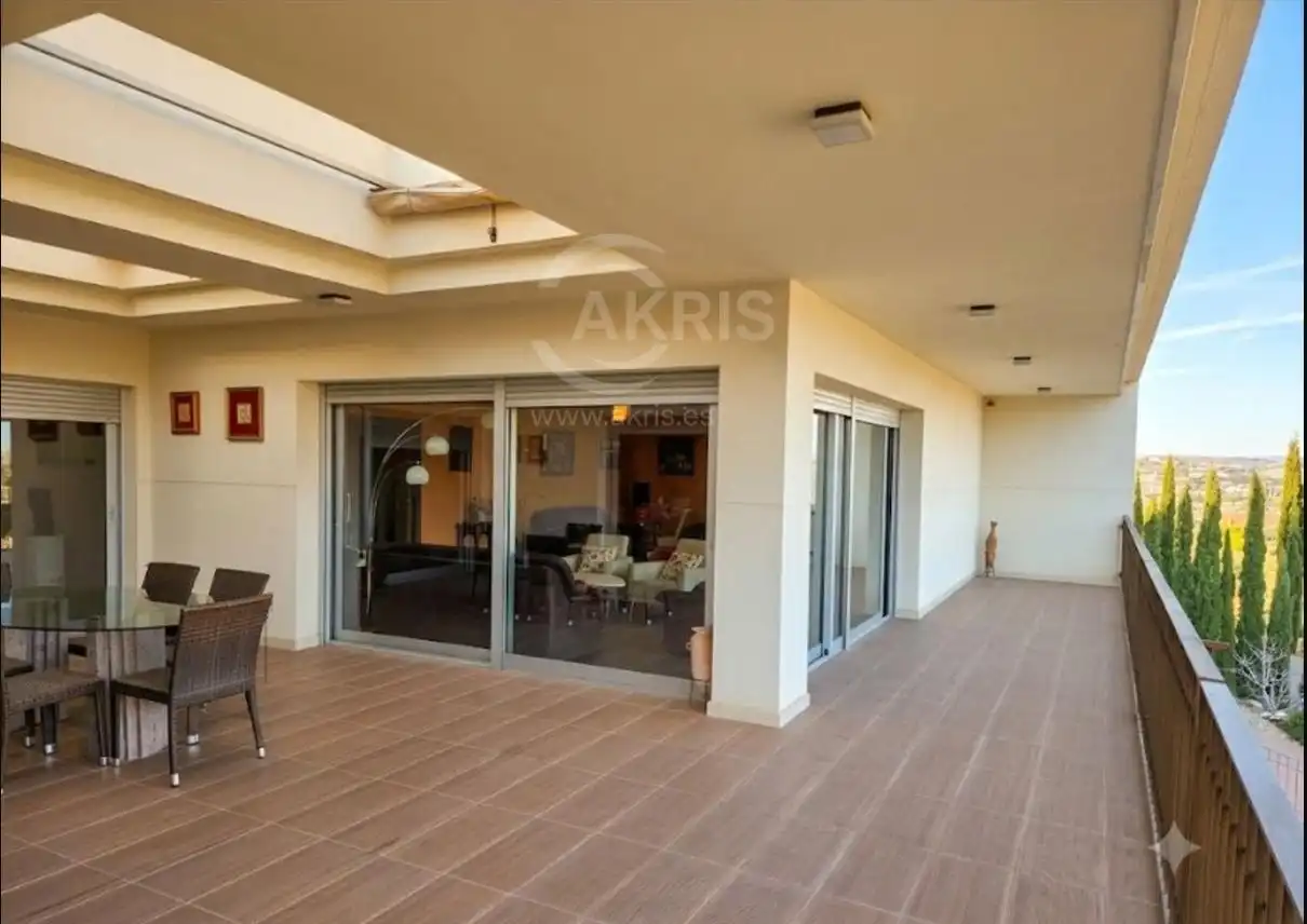 Casa amb piscina en venda a Calle Monasterio Santa María la Real, imagen 33