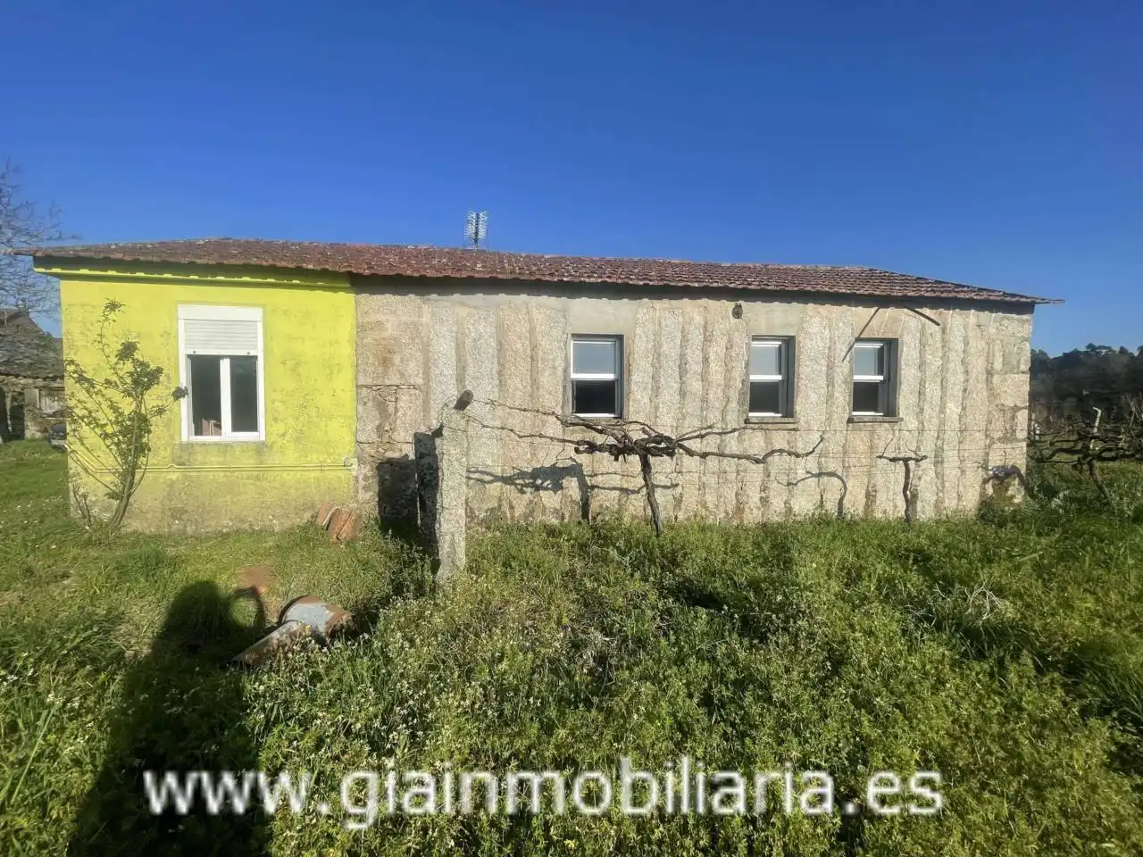 Casa con jardín en venta en Calle Xestal, imagen 8