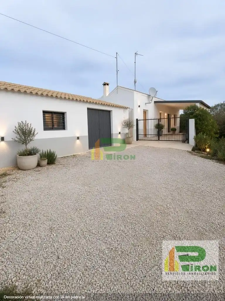 Country homes for sale in cerca del centro, La Hoya
