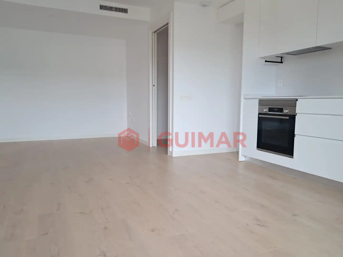 Wohnzimmer von Wohnung zur Miete in Sant Boi de Llobregat mit Heizung, Privatgarten und Parkett
