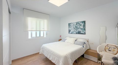Foto 2 de Casa adosada en venta en Carrer de Xipre, 70, Monte y Mar, Santa Pola