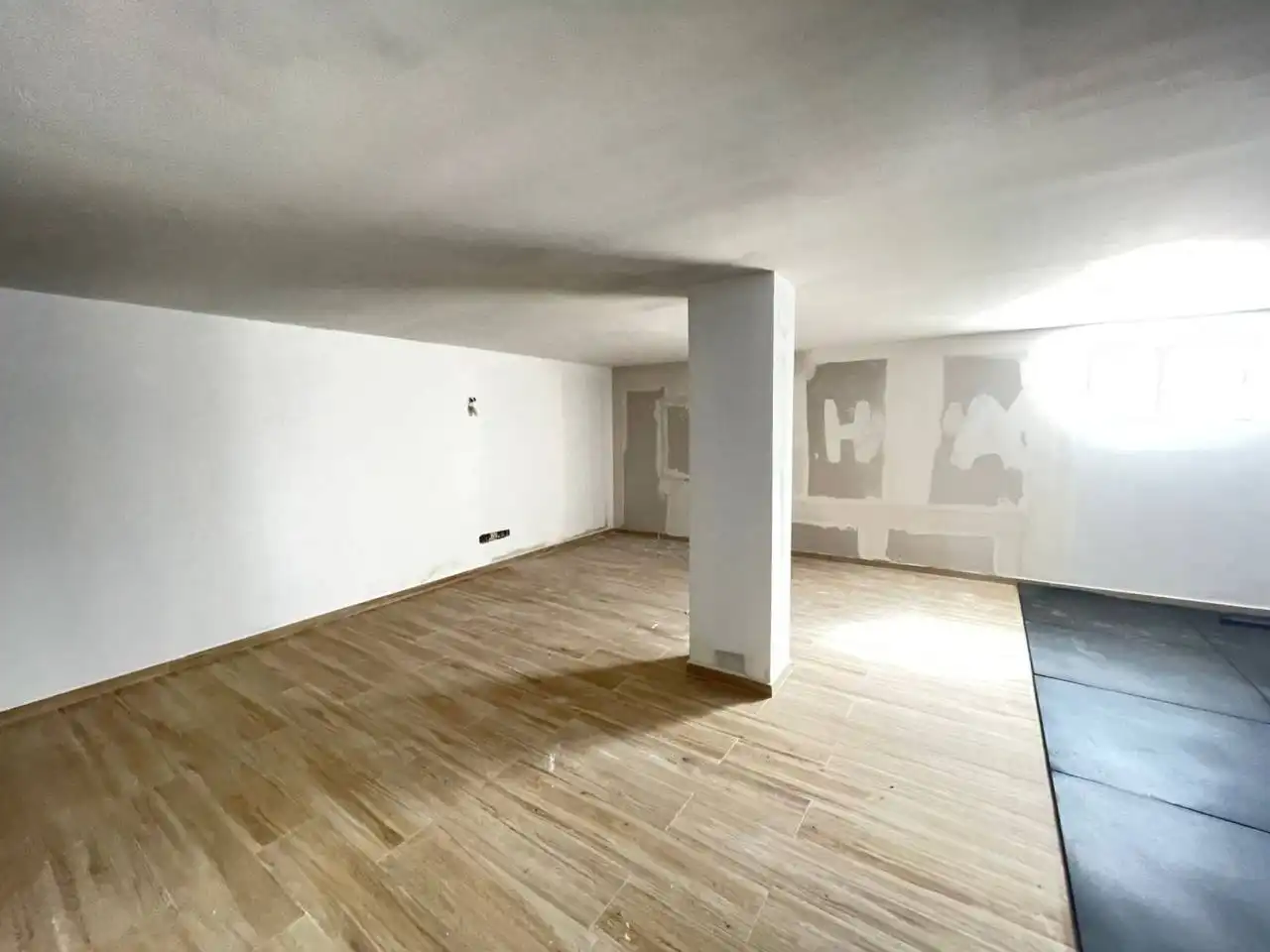 Casa adosada en venta en Casares con Jardín privado, Terraza y Piscina