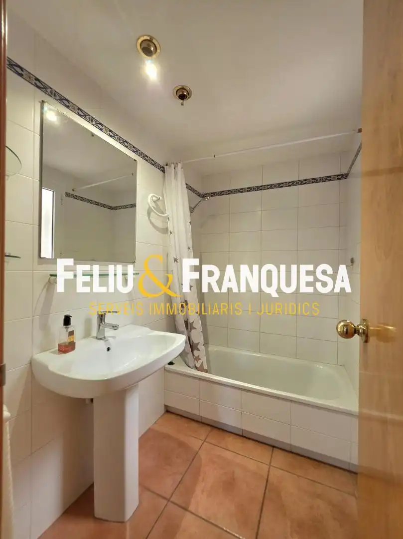 Badezimmer von Dachboden zum Verkauf in Sant Cugat del Vallès mit Heizung, Privatgarten und Terrasse