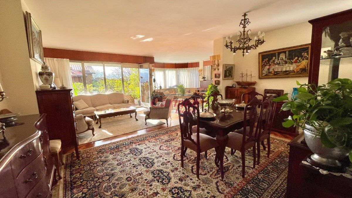 Dining room of Flat for sale in Getxo   with Terrace, Storage room and Internet