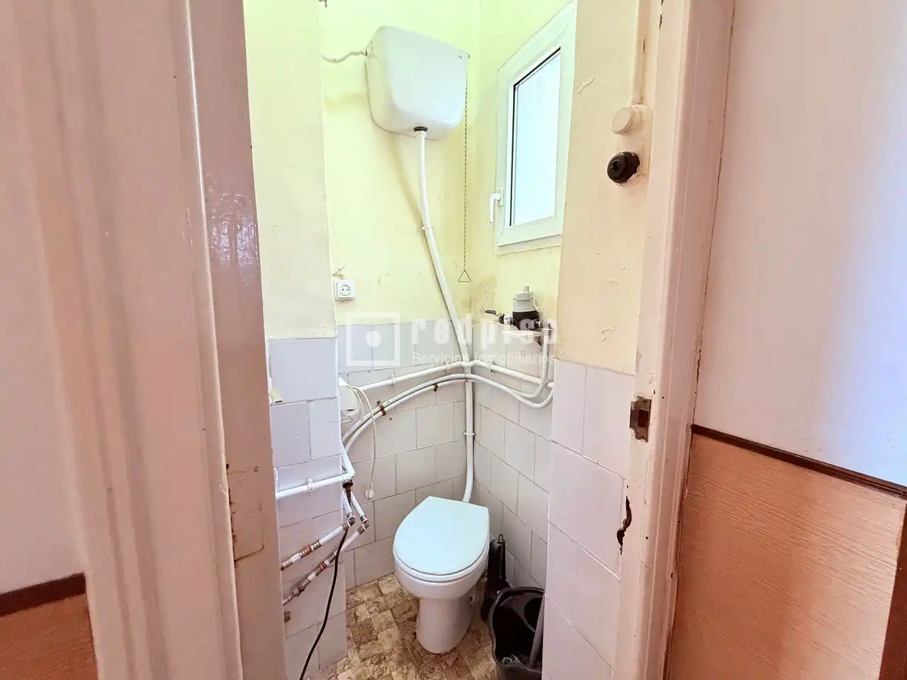 Baño de Piso de alquiler en Valencia con Aire acondicionado, Calefacción y Amueblado