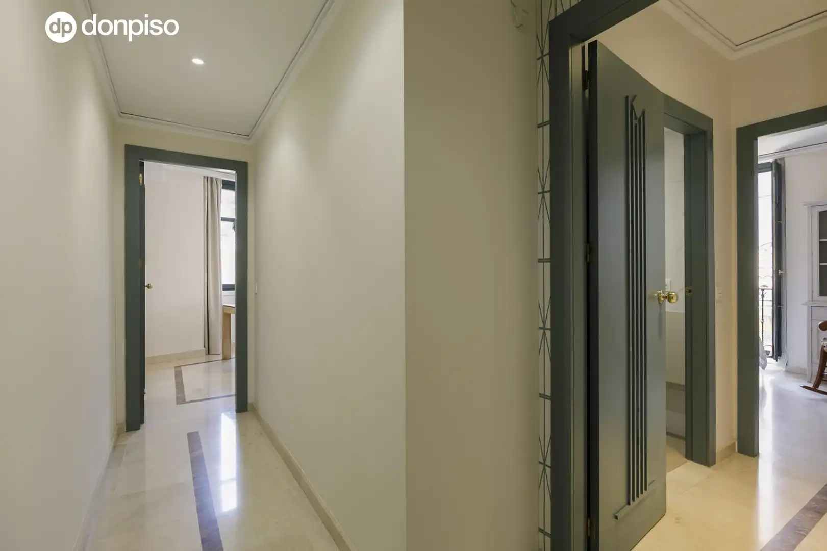 Apartament amb ascensor en venda a Calle Gran Vía de Colón #46 4º, imagen 6