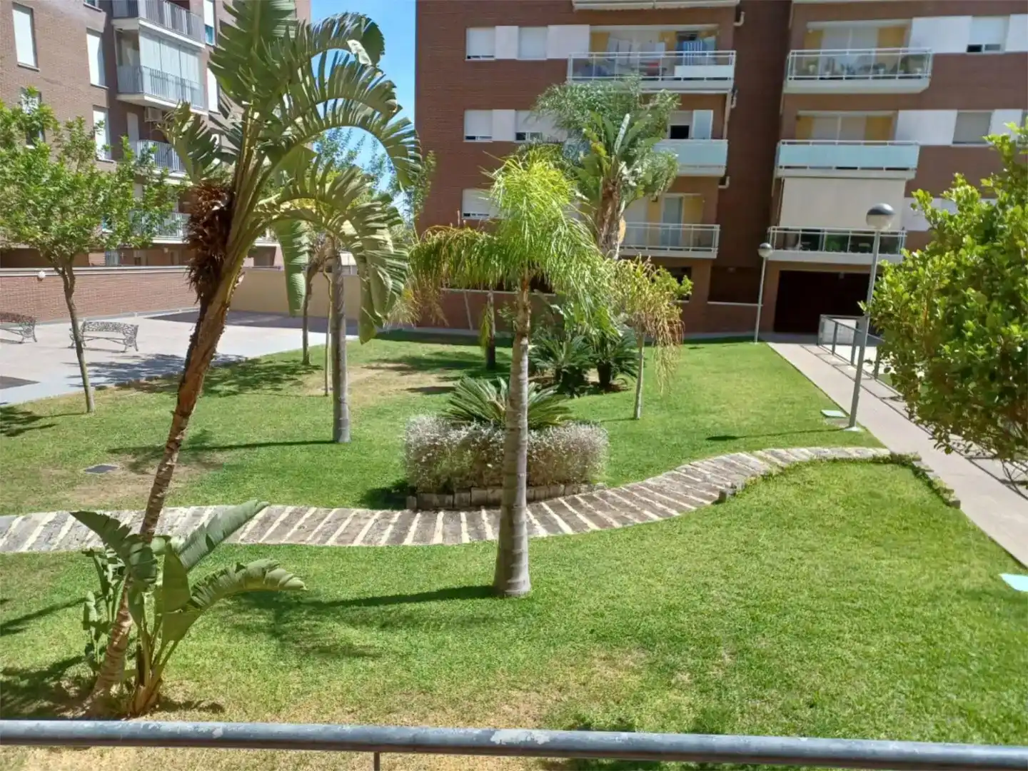 Jardí de Pis de lloguer en Puerto Real amb Piscina i Balcó