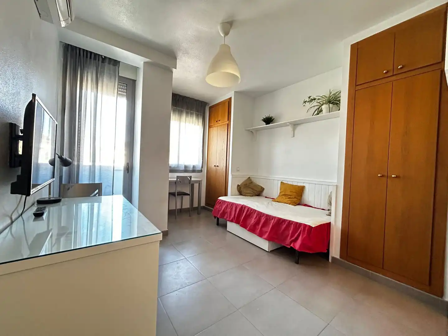 Bedroom of Study for rent in Murcia  with Air Conditioner, Heating and Furnished