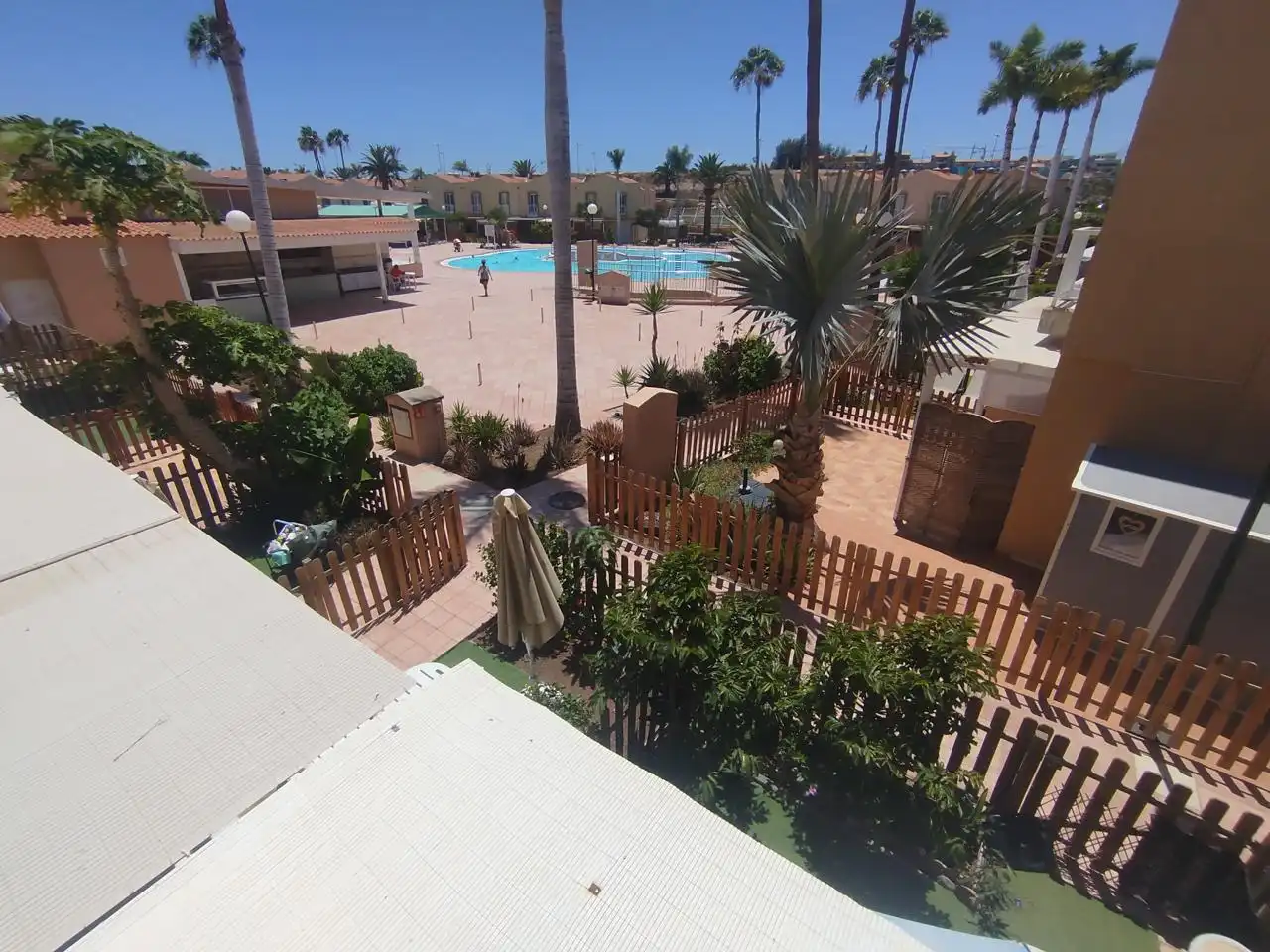 Schwimmbecken von Wohnung zum Verkauf in San Bartolomé de Tirajana mit Klimaanlage, Terrasse und Möbliert