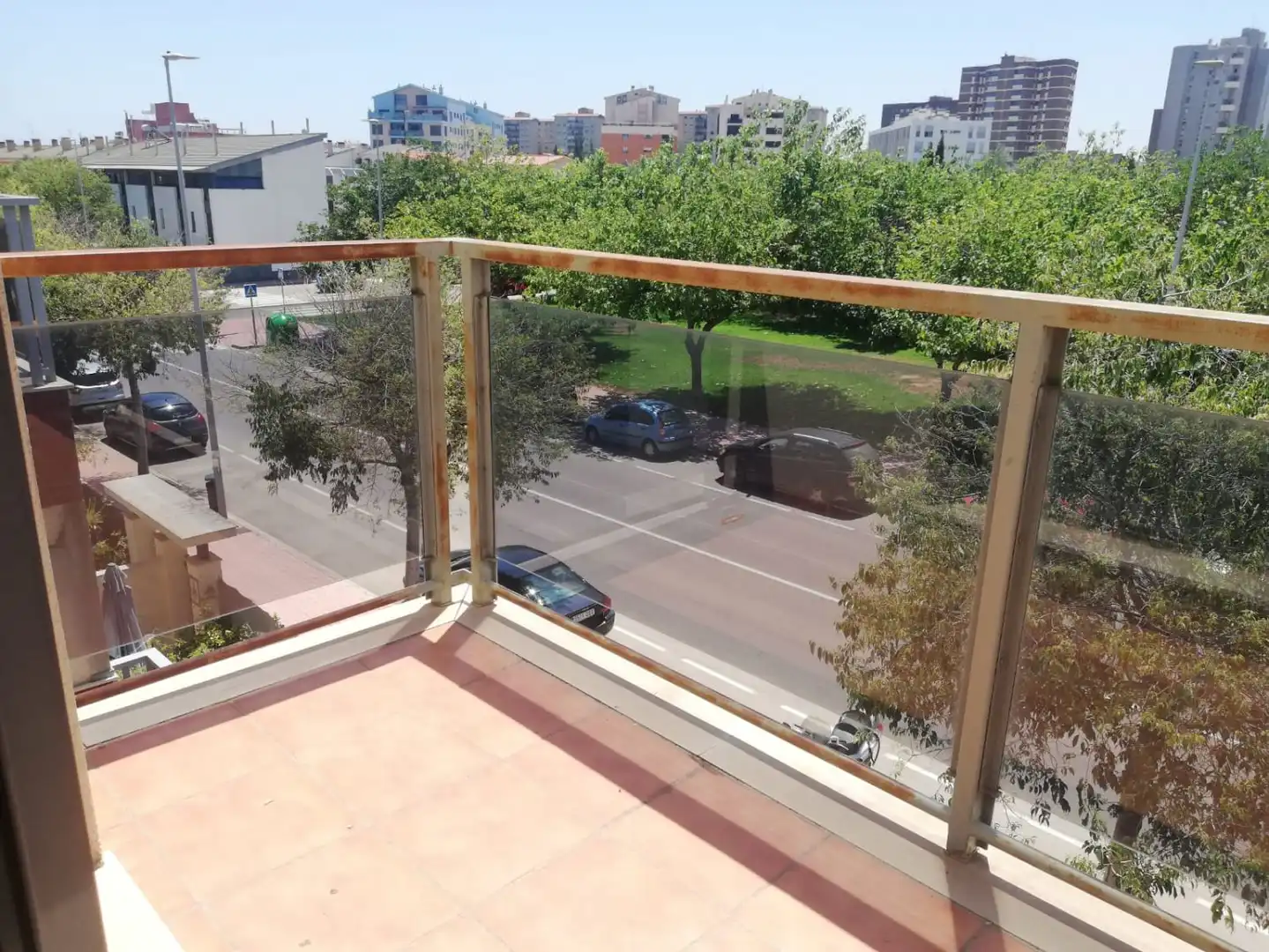 Terrassa de Casa adosada en venda en Castellón de la Plana / Castelló de la Plana amb Aire condicionat, Terrassa i Balcó
