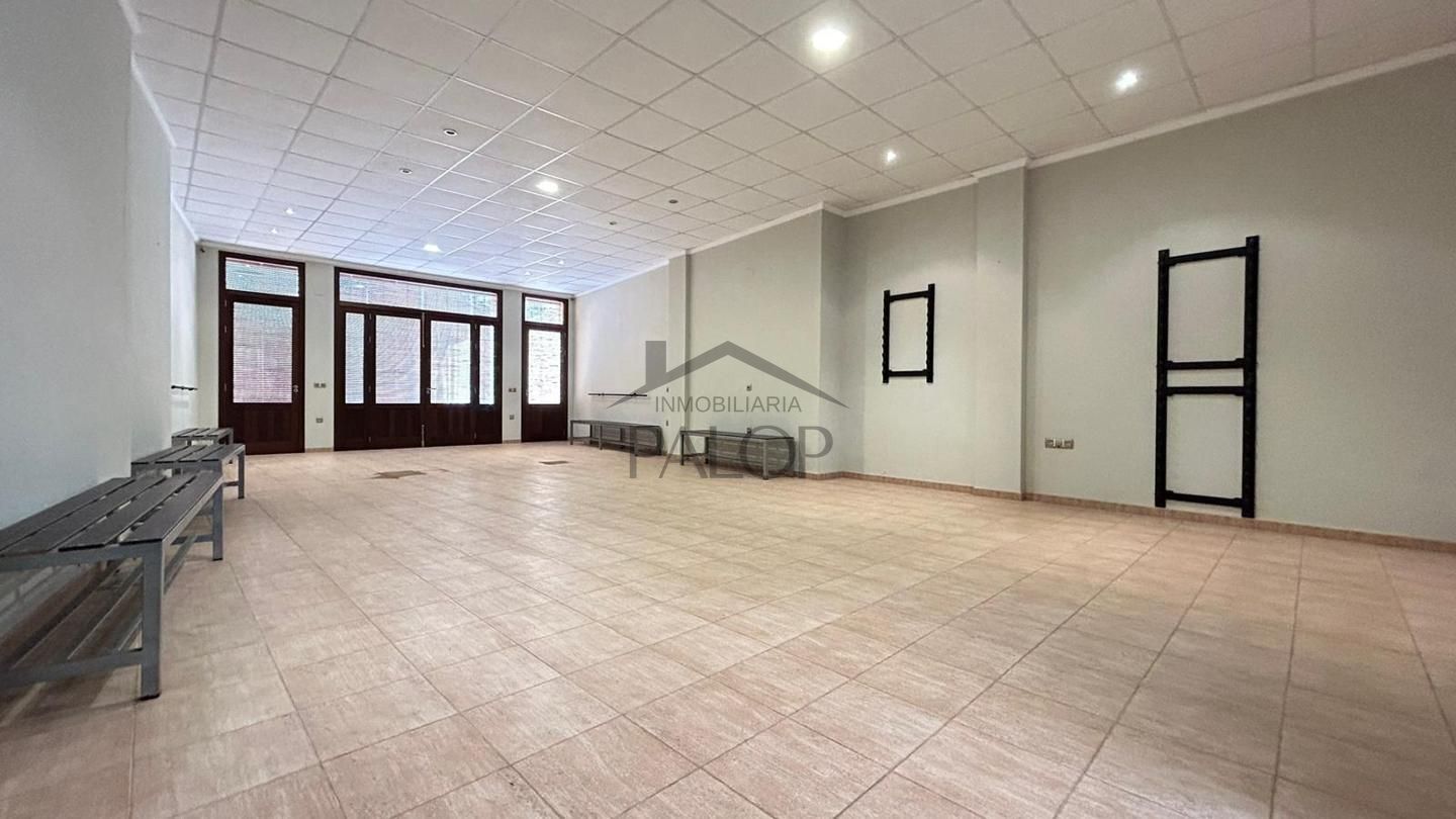 Premises for sale in Villanueva de Castellón