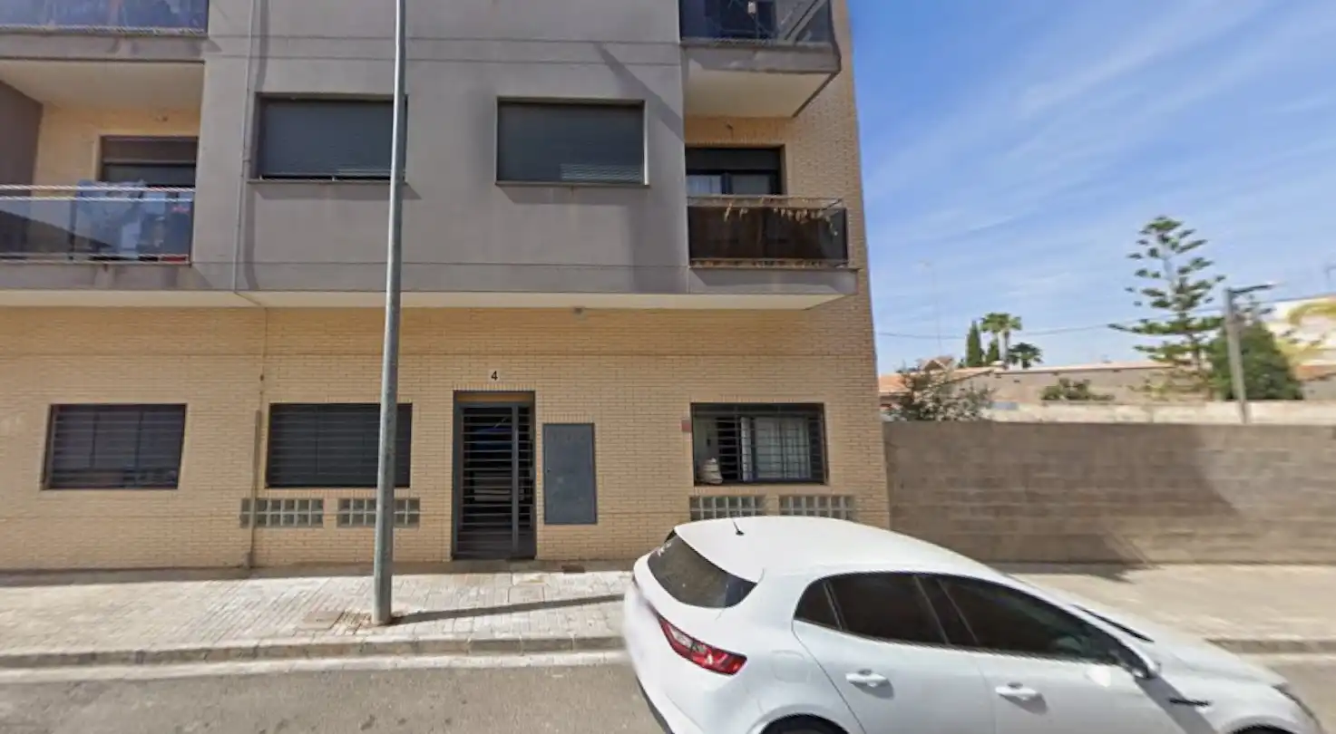 Vista exterior de Piso en venta en La Pobla de Vallbona