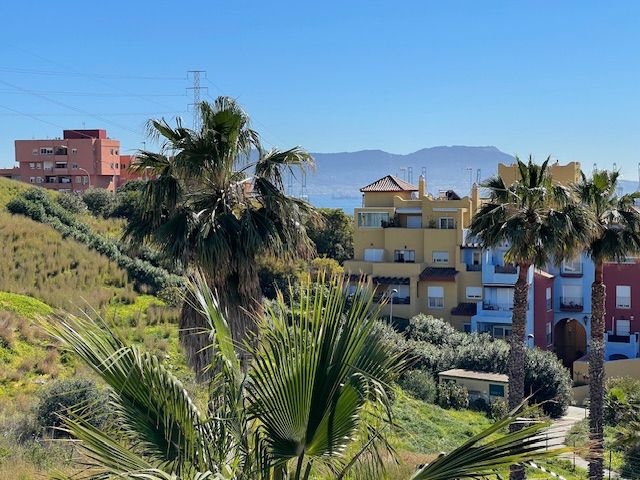 Vista exterior de Casa adosada en venta en Algeciras con Aire acondicionado, Jardín privado y Terraza