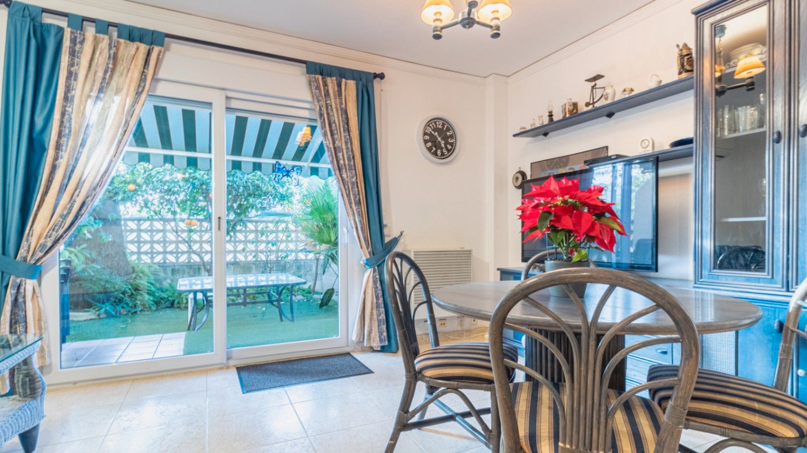 Dining room of House or chalet for sale in Els Poblets  with Air Conditioner, Heating and Private garden