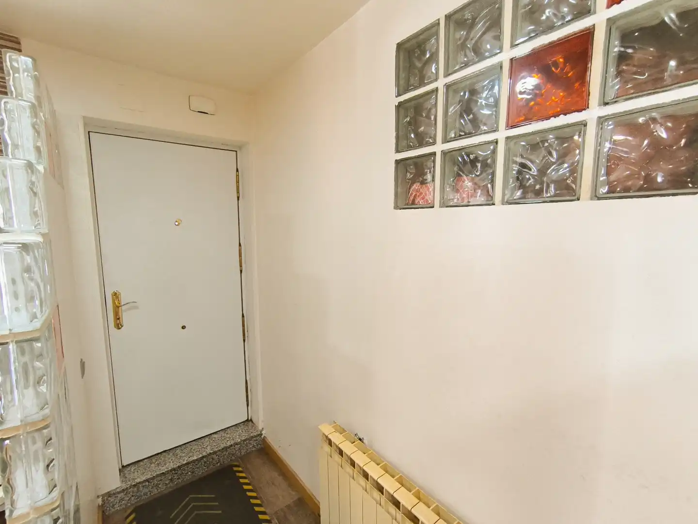 Adossat amb jardí en venda a Calle Federico Mayo, imagen 2
