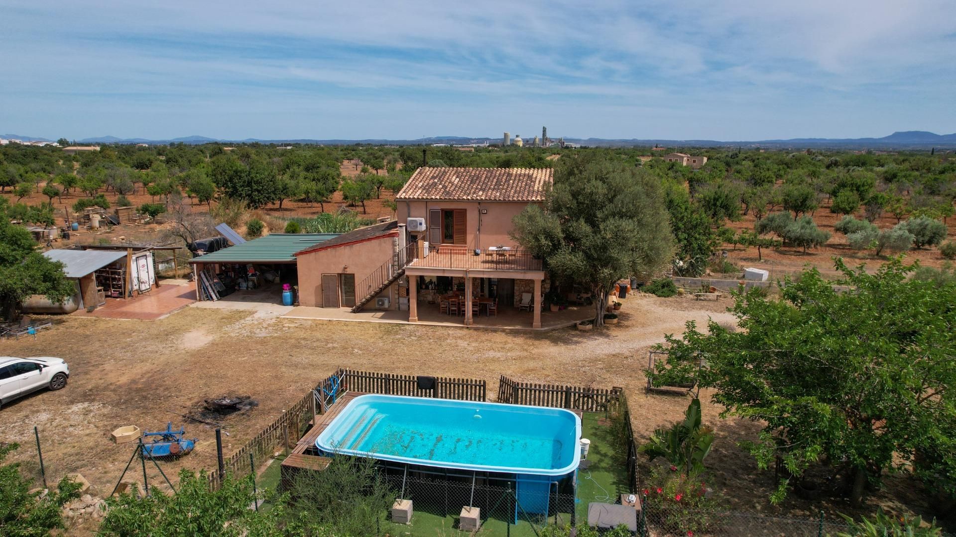 Schwimmbecken von Country house zum verkauf in Lloseta mit Klimaanlage, Heizung und Privatgarten
