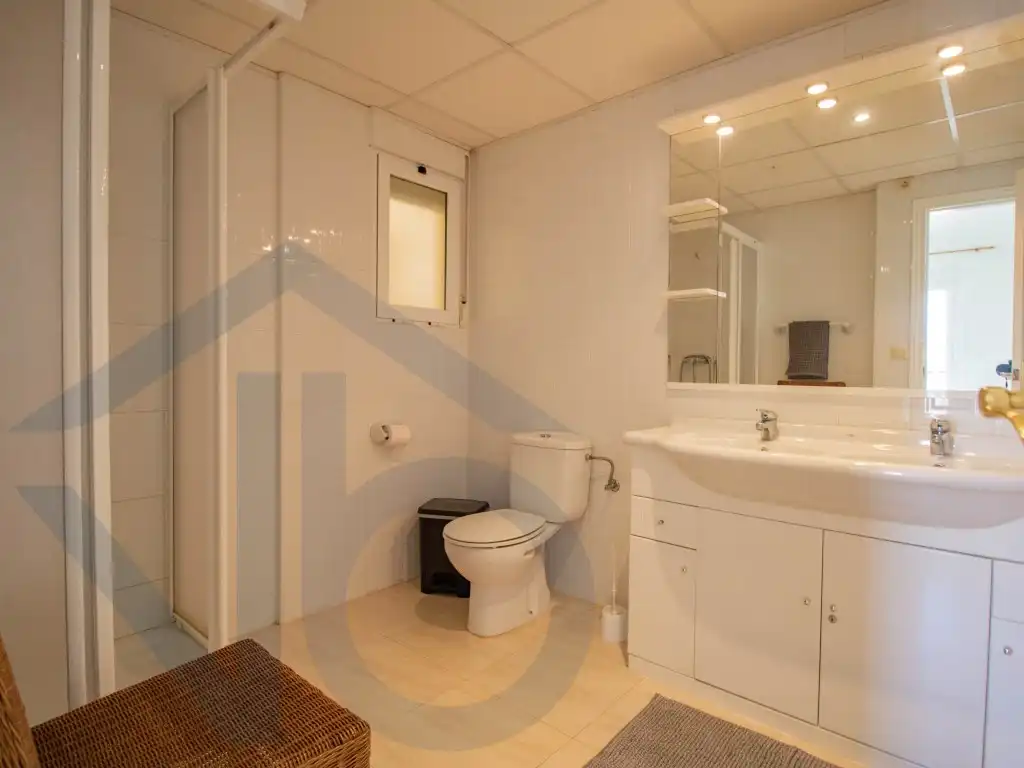 Bany de Apartament en venda en Pulpí amb Aire condicionat i Moblat