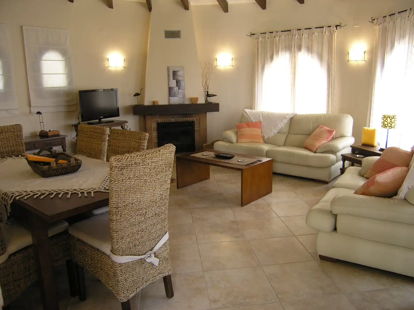 Houses for rent in Paichi