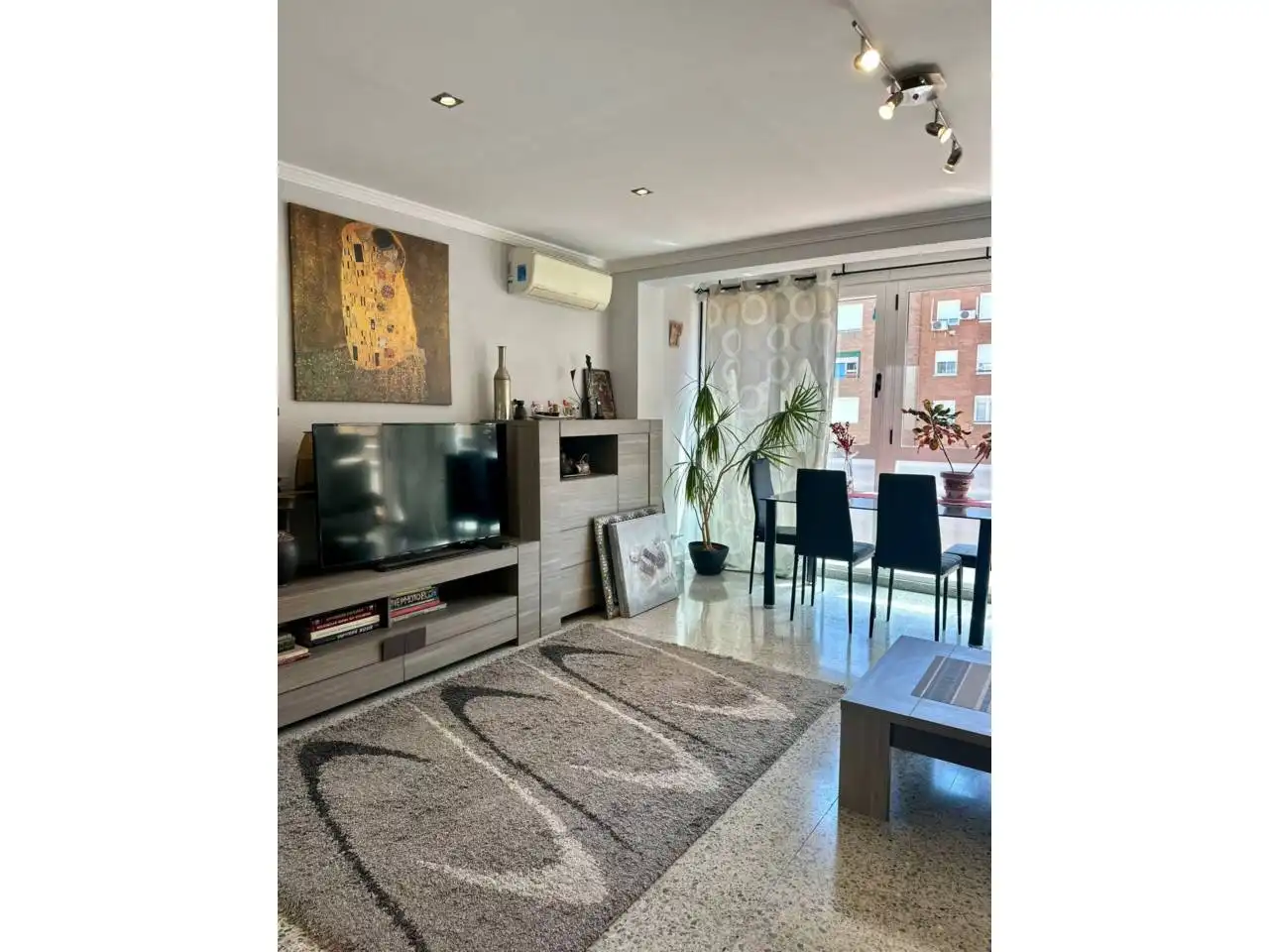 Flat with terrace for sale in Calle Godofredo Ros, imagen 3