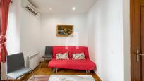 Living room of Flat for sale in  Madrid Capital  with Air Conditioner, Terrace and Balcony