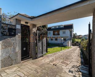 Vista exterior de Finca rústica en venda en Vigo  amb Calefacció, Jardí privat i Terrassa