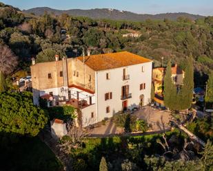 Vista exterior de Finca rústica de lloguer en Pineda de Mar amb Calefacció, Jardí privat i Terrassa