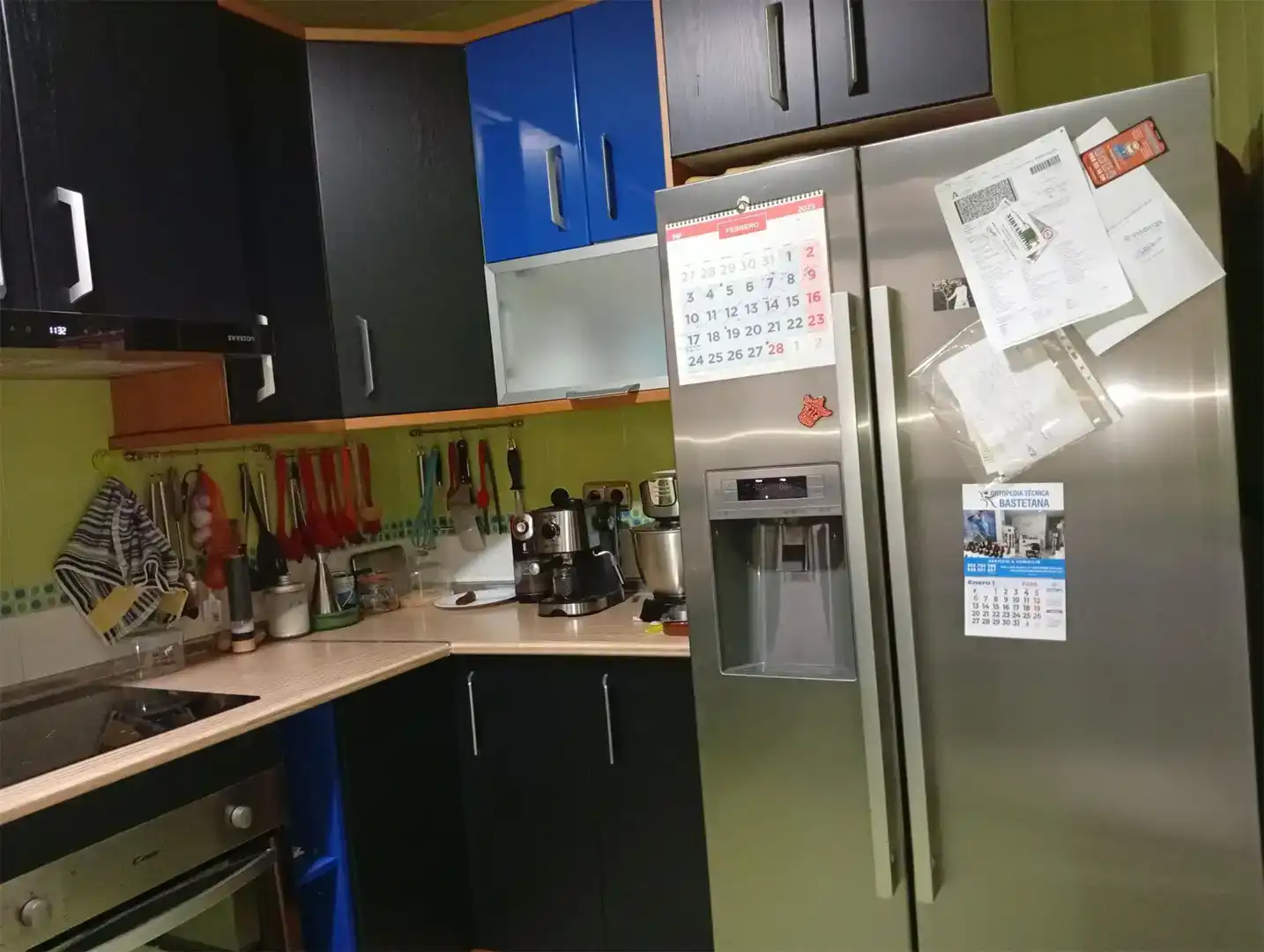 Cuina de Pis en venda en Baza amb Parquet, Moblat i Forn