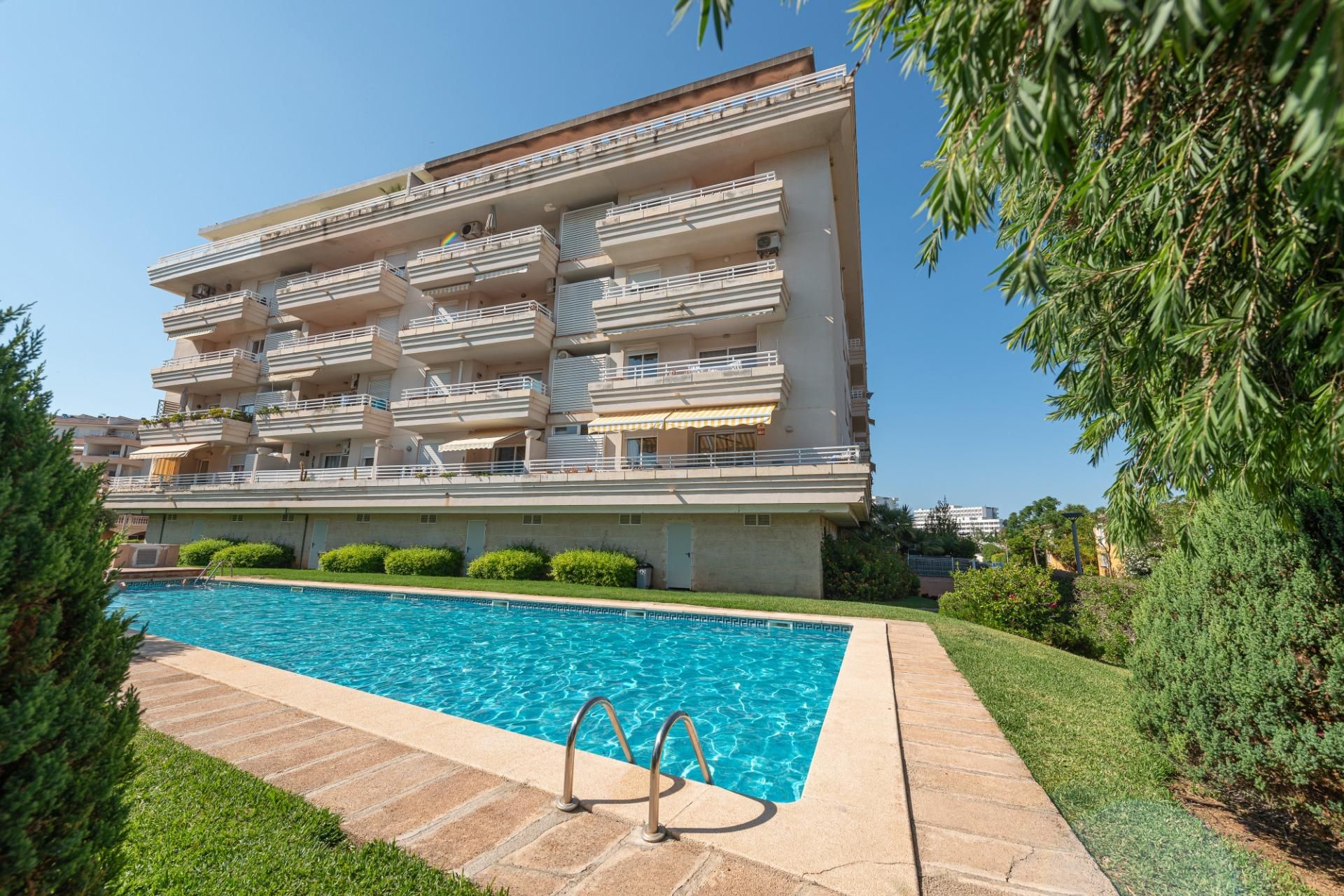 Vista exterior de Apartament en venda en Alcúdia amb Aire condicionat, Calefacció i Jardí privat