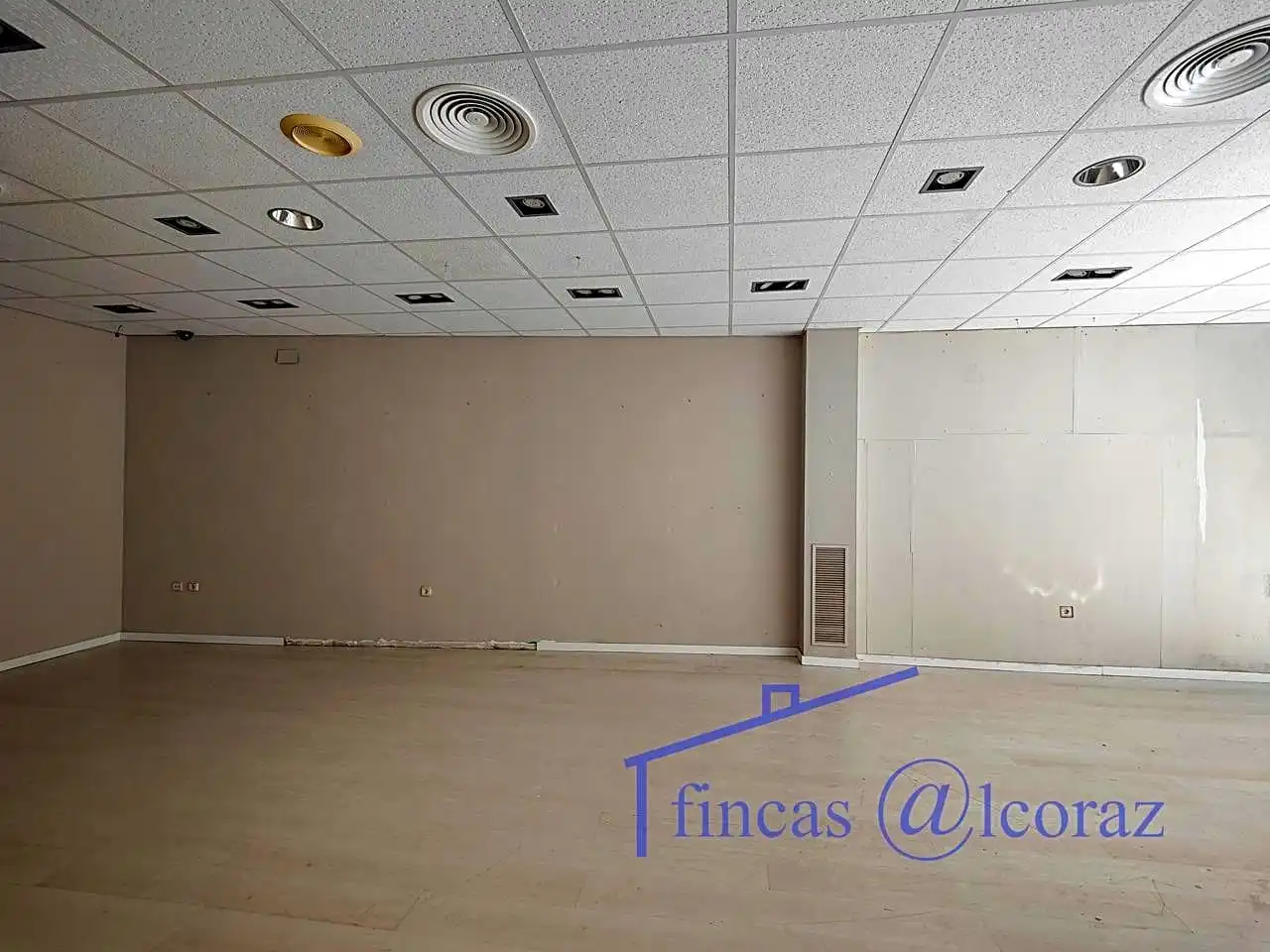 Local comercial de lloguer a Concepción Arenal, imagen 6