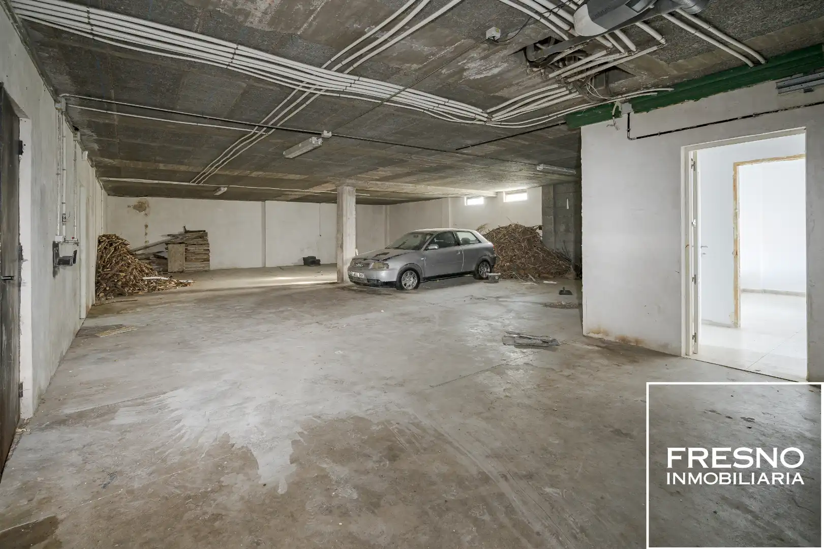 Parking de Casa o chalet en venta en Cobeña con Calefacción, Jardín privado y Trastero