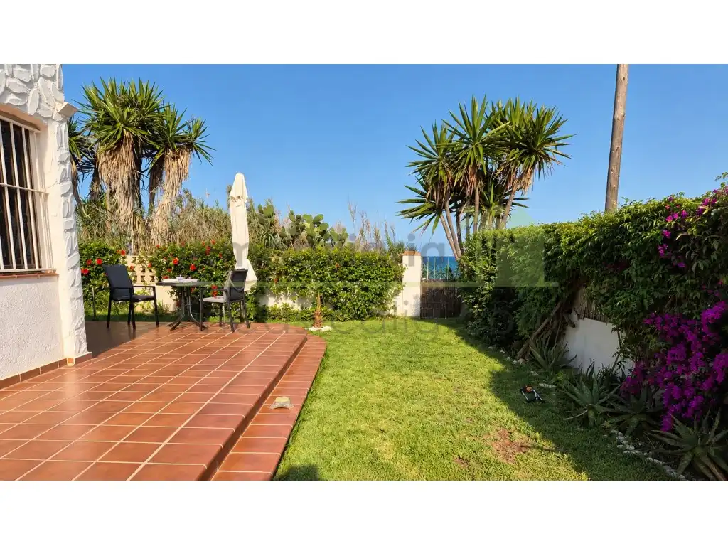 Casa con jardín en venta en Mar Chica, imagen 4